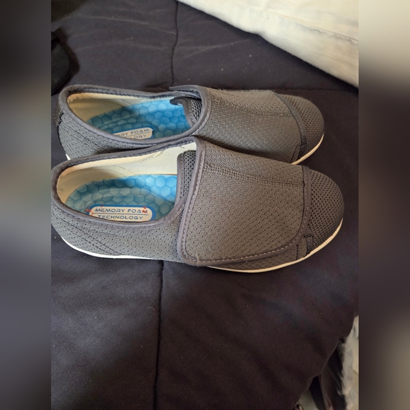 youyun Shoes - Gray Memory Foam Women's Slip-On Shoes